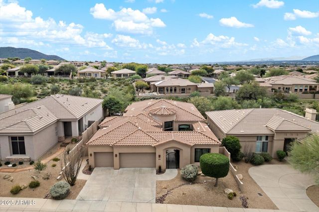 10747 E GREENWAY Road, Scottsdale, AZ 85255