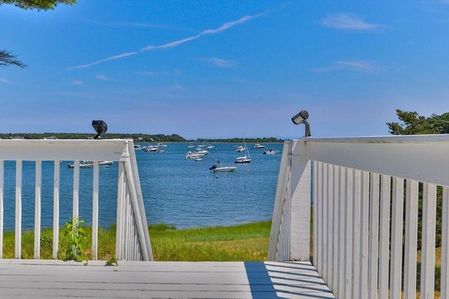996 Main Street, Barnstable, MA 02635