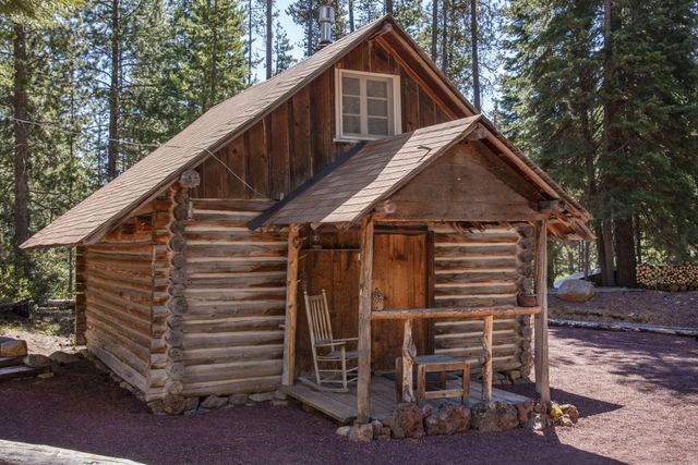 61567 Bearwallow Road, Bend, OR 97703