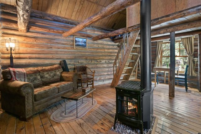 61567 Bearwallow Road, Bend, OR 97703