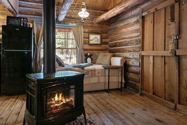 61567 Bearwallow Road, Bend, OR 97703
