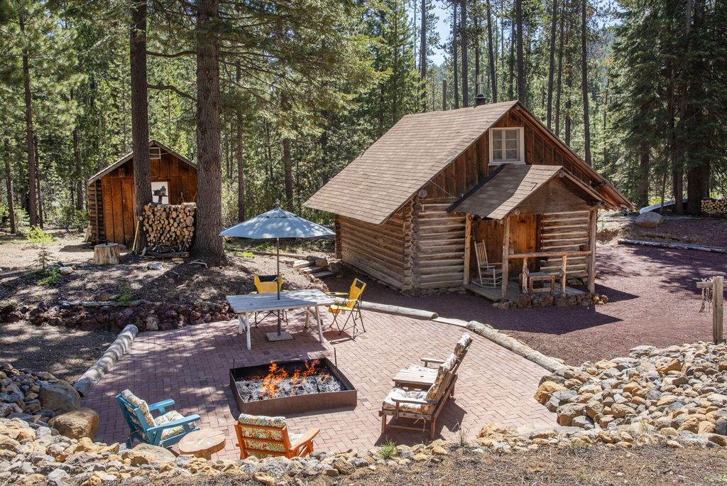 61567 Bearwallow Road, Bend, OR 97703