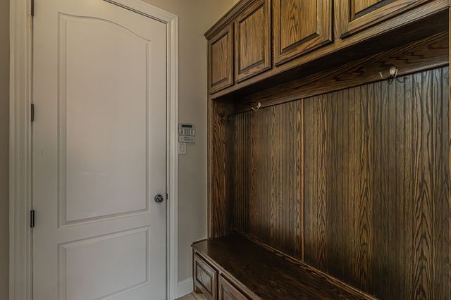 216 Florence Drive, Lewisville, TX 75056