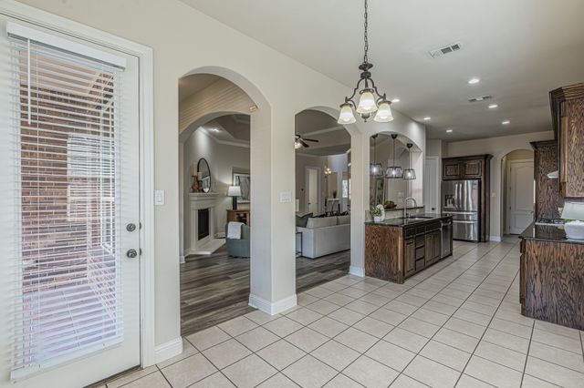 216 Florence Drive, Lewisville, TX 75056