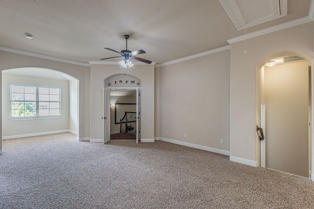 216 Florence Drive, Lewisville, TX 75056