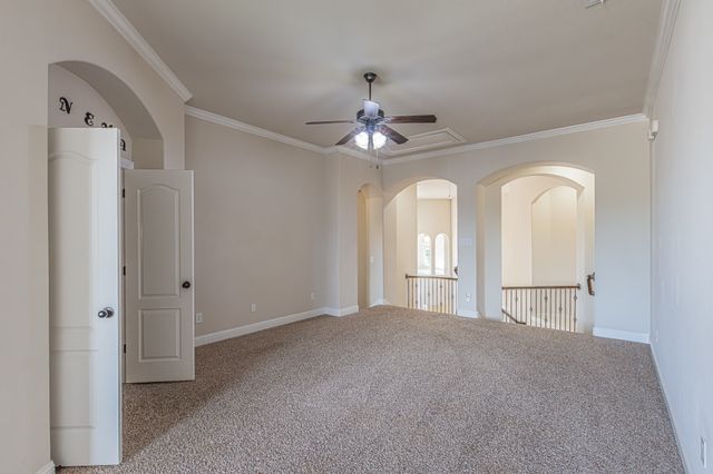 216 Florence Drive, Lewisville, TX 75056