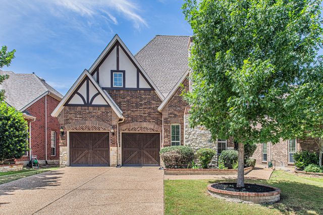 216 Florence Drive, Lewisville, TX 75056