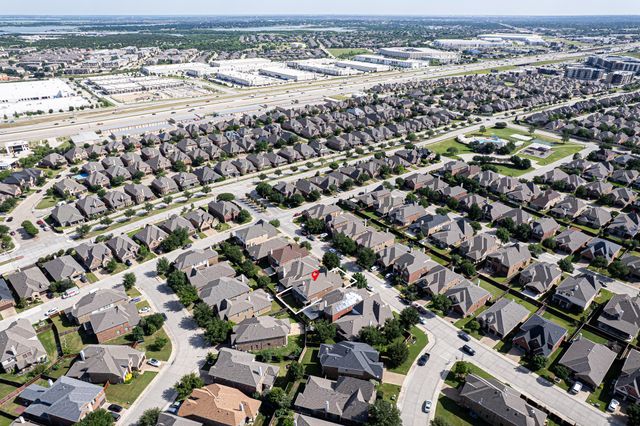 216 Florence Drive, Lewisville, TX 75056