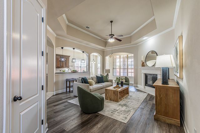 216 Florence Drive, Lewisville, TX 75056