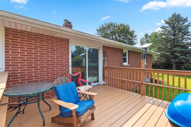 2565 S PINE TREE ROAD, De Pere, WI 54115