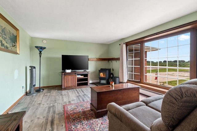 2565 S PINE TREE ROAD, De Pere, WI 54115