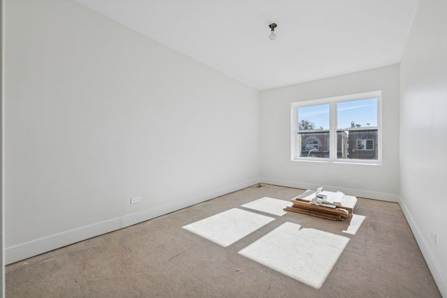 3538 W Le Moyne Street, Chicago, IL 60651