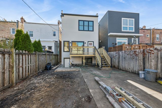 3538 W Le Moyne Street, Chicago, IL 60651