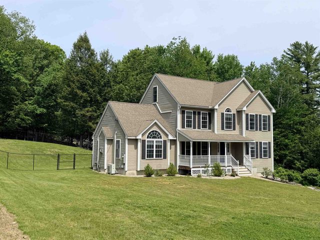 173 Oak Hill Road, Barrington, NH 03825