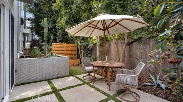 1347 Seward, Los Angeles, CA 90028