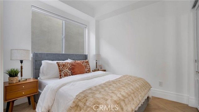 1347 Seward, Los Angeles, CA 90028