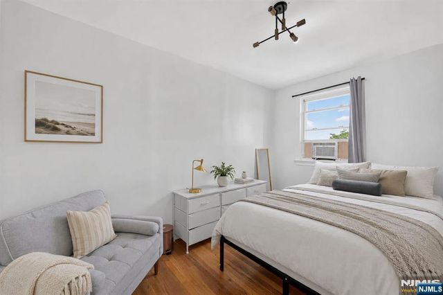 140 W Englewood Avenue 5B, Teaneck, NJ 07666