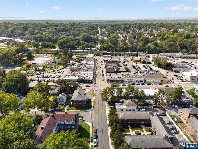 140 W Englewood Avenue 5B, Teaneck, NJ 07666