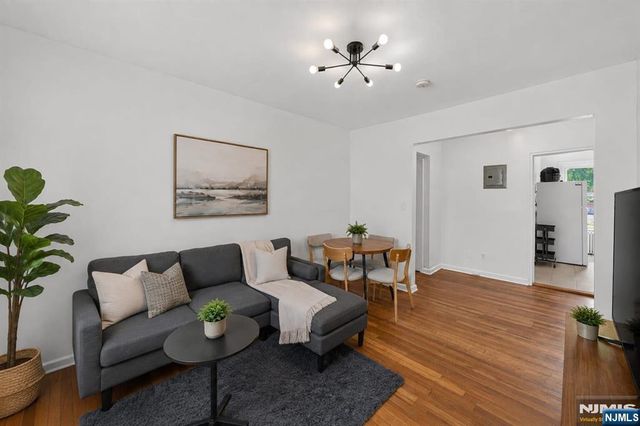 140 W Englewood Avenue 5B, Teaneck, NJ 07666