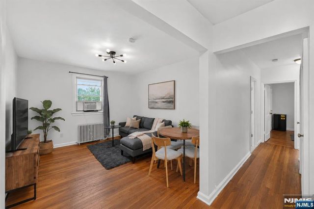 140 W Englewood Avenue 5B, Teaneck, NJ 07666