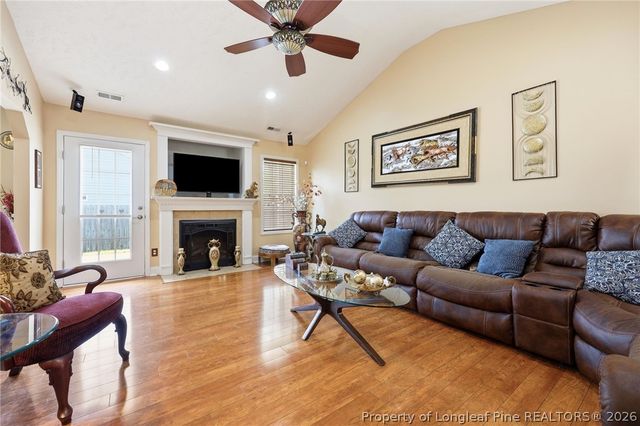 2105 Saint Nicholas Drive, Hope Mills, NC 28348