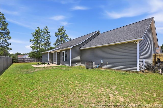 2105 Saint Nicholas Drive, Hope Mills, NC 28348