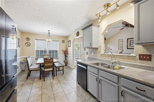 2105 Saint Nicholas Drive, Hope Mills, NC 28348