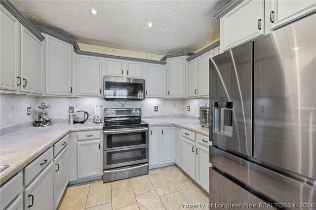 2105 Saint Nicholas Drive, Hope Mills, NC 28348