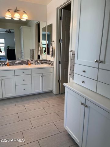 2382 W GLORIA Lane, Phoenix, AZ 85085