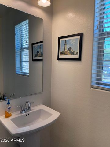 2382 W GLORIA Lane, Phoenix, AZ 85085