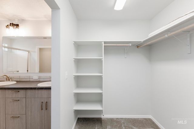 4270 S Red Sox Way, Nampa, ID 83686