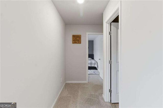 106 Creekside Bluff Way, Auburn, GA 30011