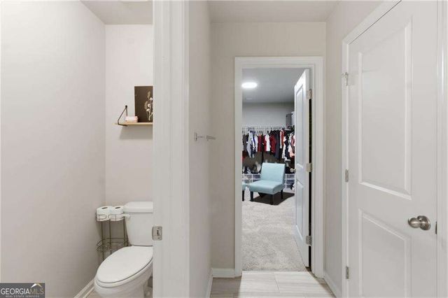 106 Creekside Bluff Way, Auburn, GA 30011