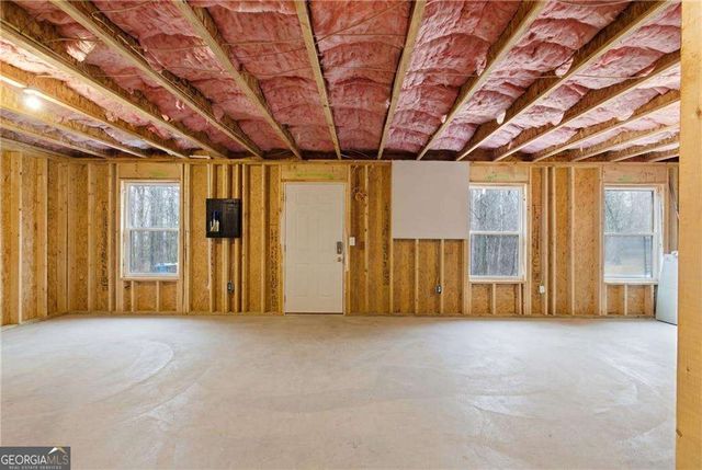 106 Creekside Bluff Way, Auburn, GA 30011