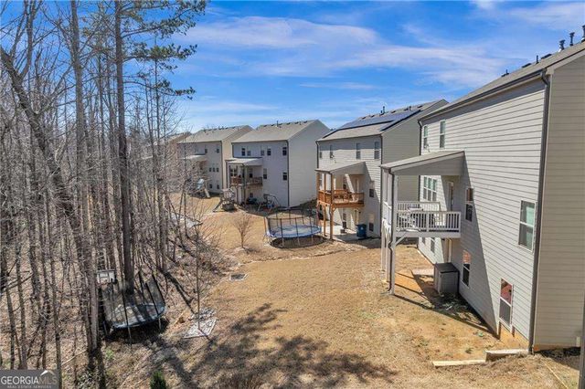 106 Creekside Bluff Way, Auburn, GA 30011