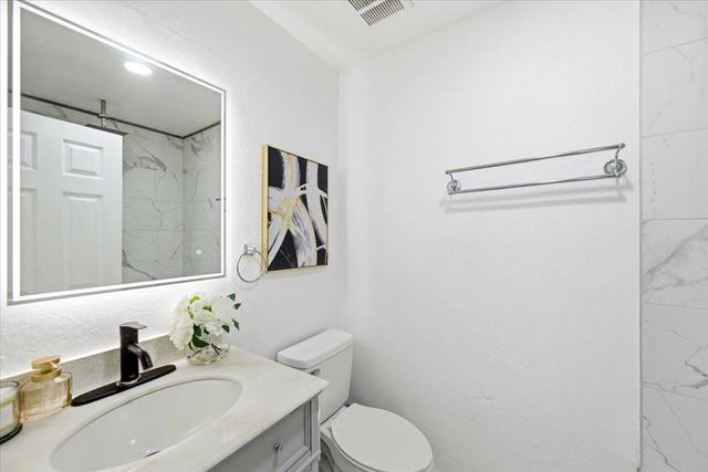 32915 Lake Erie Street, Fremont, CA 94555