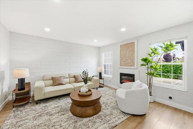 32915 Lake Erie Street, Fremont, CA 94555