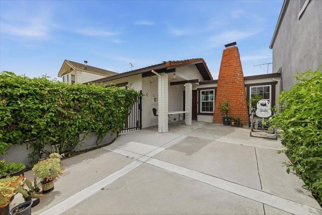 32915 Lake Erie Street, Fremont, CA 94555