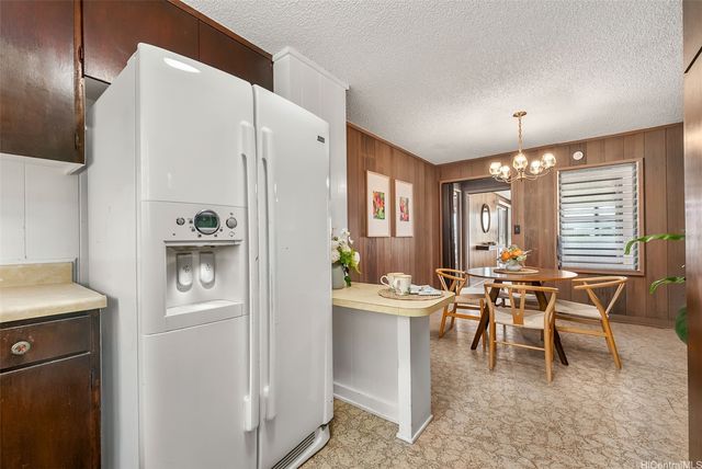 2193 Ala Mahamoe Street, Honolulu, HI 96819