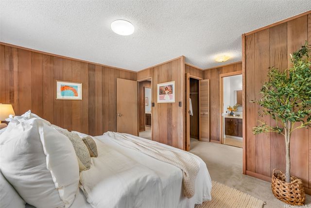 2193 Ala Mahamoe Street, Honolulu, HI 96819