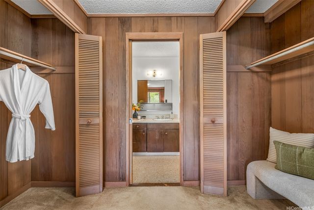 2193 Ala Mahamoe Street, Honolulu, HI 96819