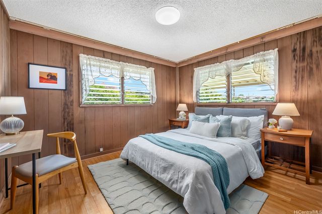 2193 Ala Mahamoe Street, Honolulu, HI 96819