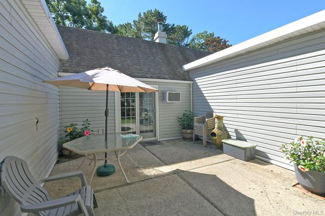 11 Crooked Pine Drive, Medford, NY 11763