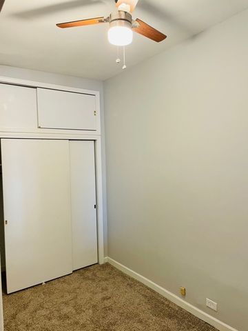 1450 W TAYLOR Street 2, Chicago, IL 60607