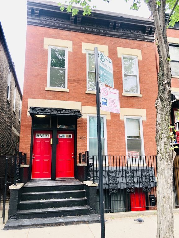 1450 W TAYLOR Street 2, Chicago, IL 60607