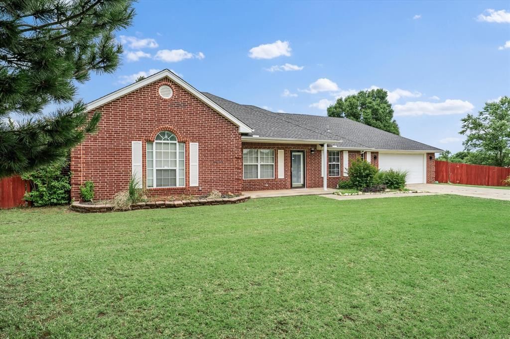 910796 S 3350 Road, Wellston, OK 74881