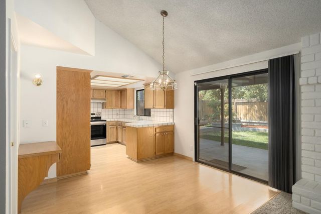 6465 N Cornelia Avenue, Fresno, CA 93722