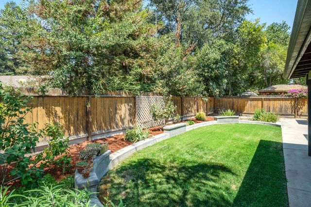 6465 N Cornelia Avenue, Fresno, CA 93722