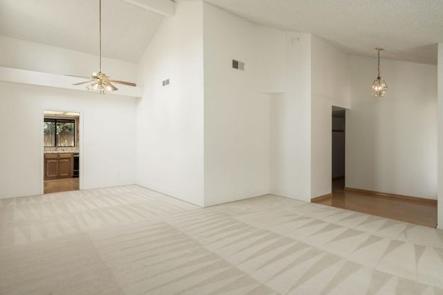 6465 N Cornelia Avenue, Fresno, CA 93722