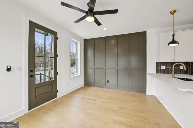 1160 Boulevard SE 8, Atlanta, GA 30312